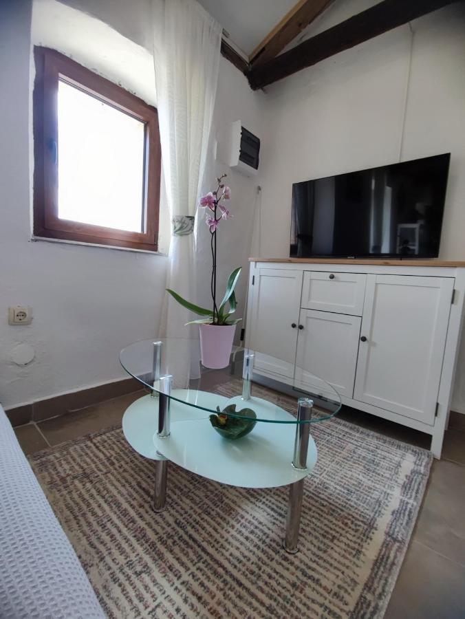 Ema 2 Appartement Matulji Buitenkant foto